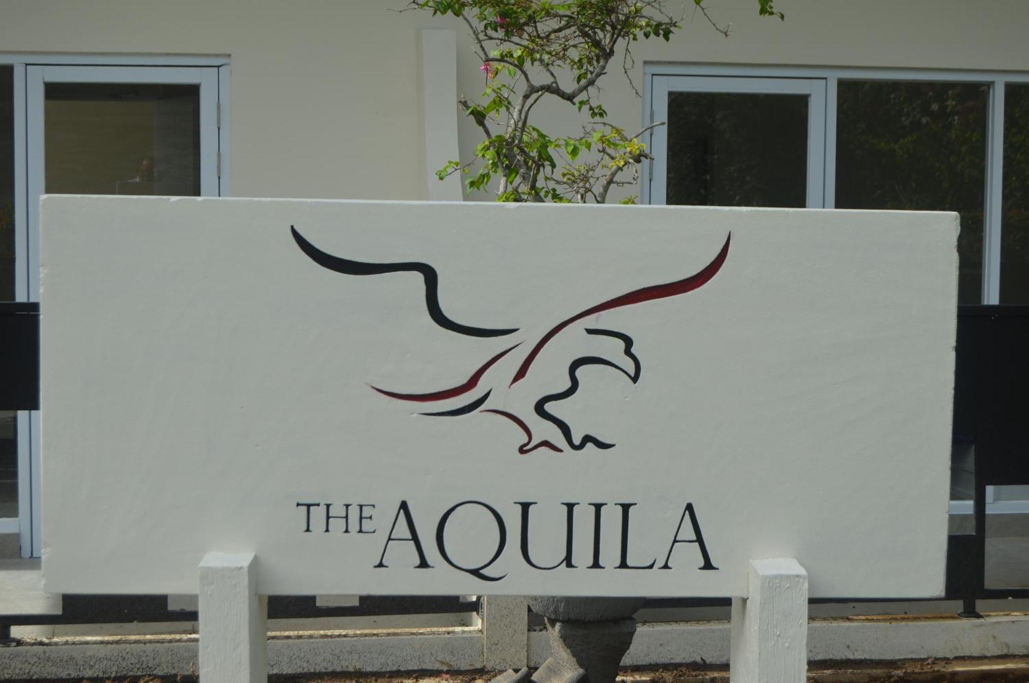 Flamingo Aquila Hotel Badung  Buitenkant foto